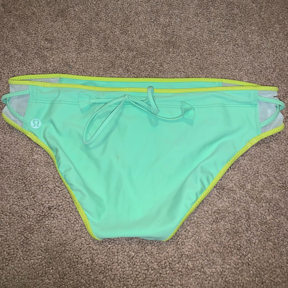 Lululemon bikini bottom
